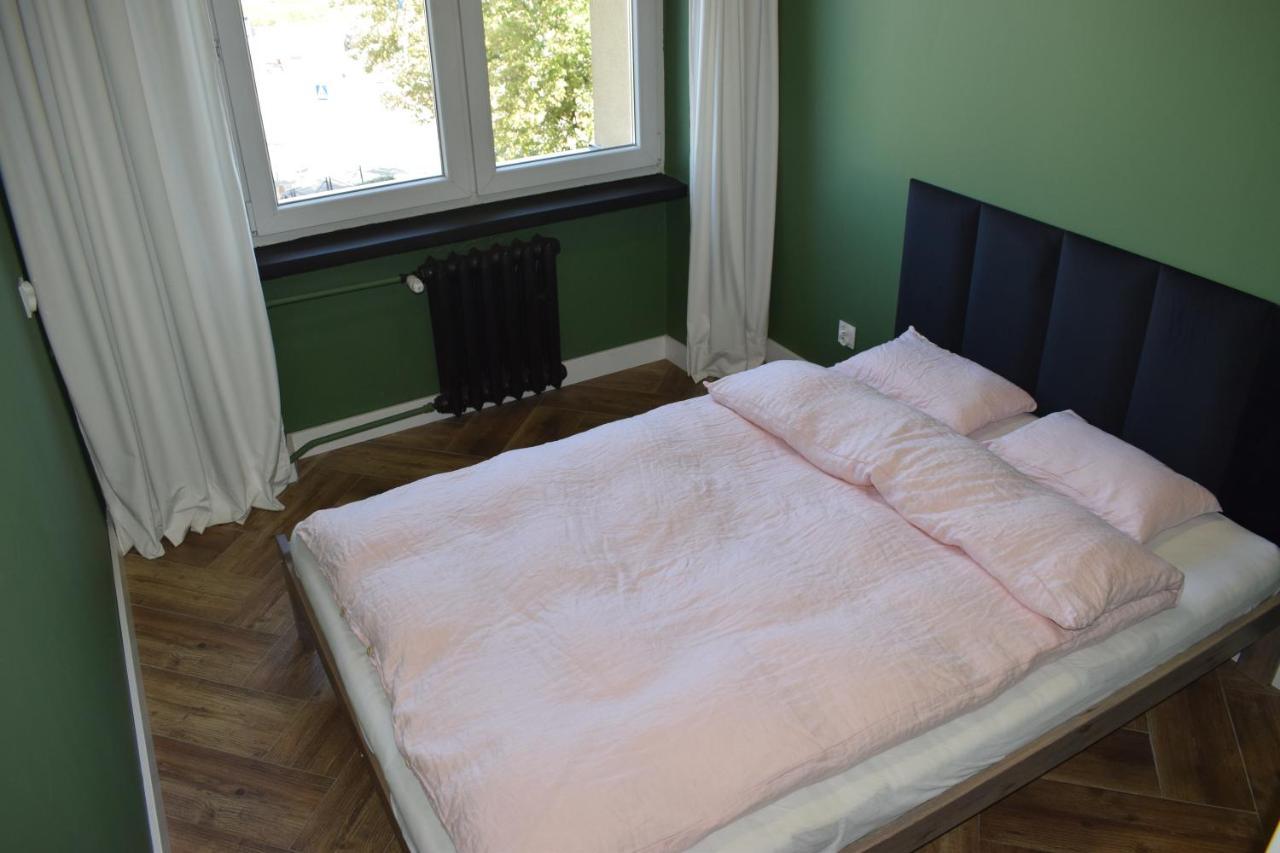Apartament 3 Pokoje Balkon 50M2 Wyposazone Parking Lägenhet Wrocław Exteriör bild